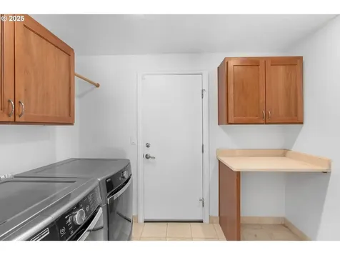 9 Del Prado Street Lake Oswego OR 97035