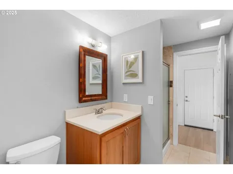 9 Del Prado Street Lake Oswego OR 97035
