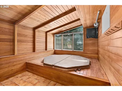 9 Del Prado Street Lake Oswego OR 97035