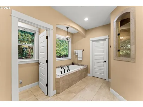 17693 S Anderson Road Oregon City OR 97045