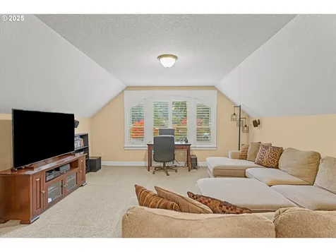17693 S Anderson Road Oregon City OR 97045
