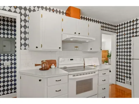 1310 Heater Court West Linn OR 97068