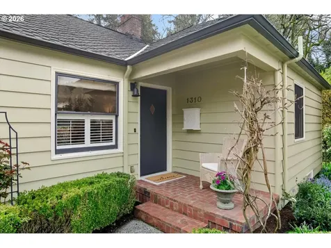1310 Heater Court West Linn OR 97068