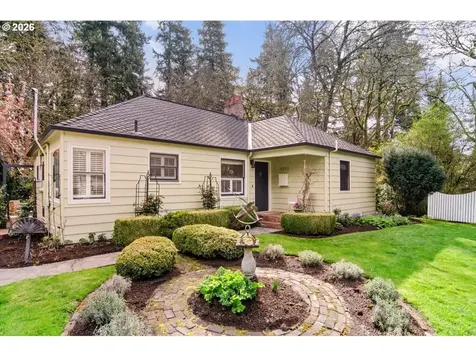 1310 Heater Court West Linn OR 97068