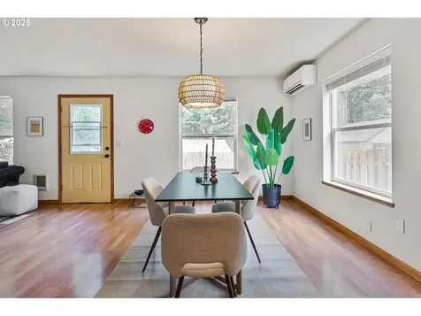 1333 NE Bryant Court Portland OR 97211