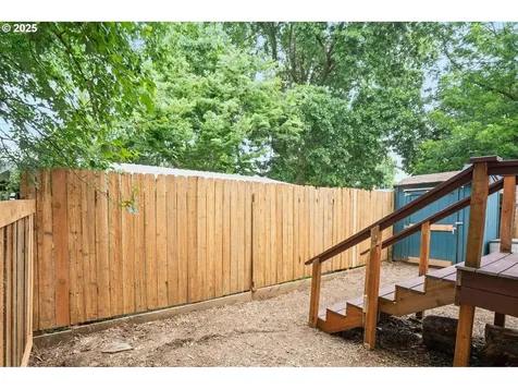 1333 NE Bryant Court Portland OR 97211
