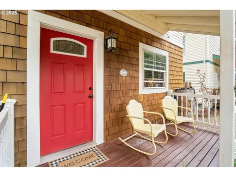 1333 NE Bryant Court Portland OR 97211