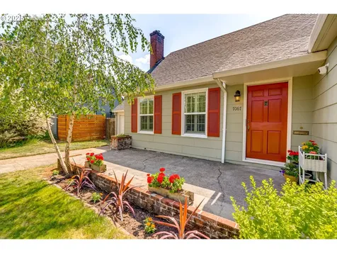 7067 N Dwight Avenue Portland OR 97203