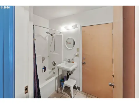 621 SW Evergreen Avenue Redmond OR 97756