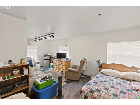 621 SW Evergreen Avenue Redmond OR 97756