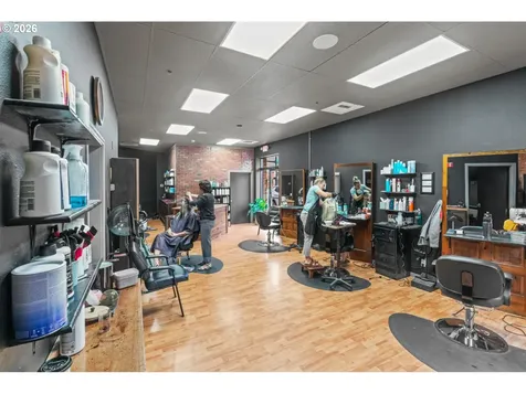 621 SW Evergreen Avenue Redmond OR 97756