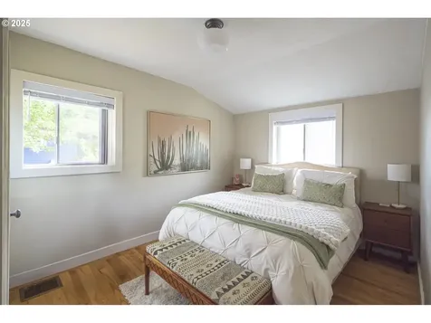 7027 NE Klickitat Street Portland OR 97213