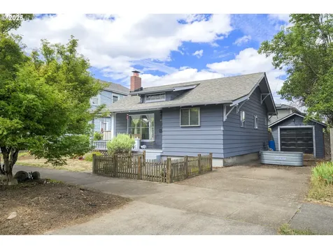 7027 NE Klickitat Street Portland OR 97213