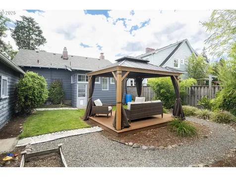 7027 NE Klickitat Street Portland OR 97213