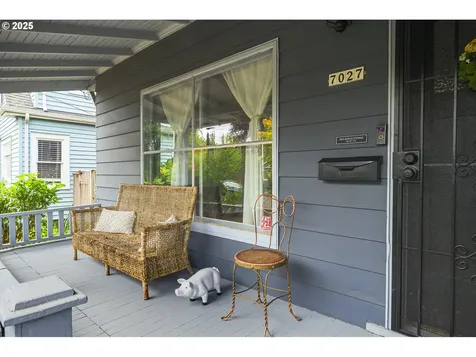 7027 NE Klickitat Street Portland OR 97213