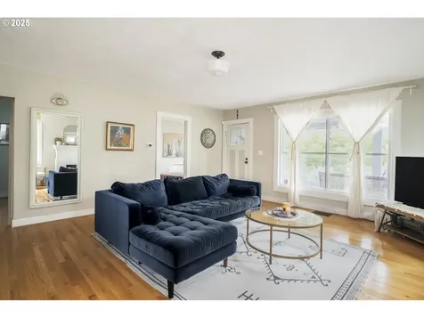 7027 NE Klickitat Street Portland OR 97213