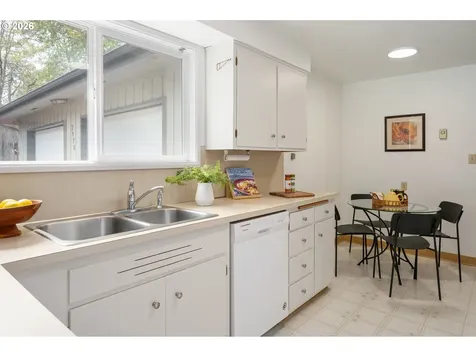3970 Donald Street Eugene OR 97405