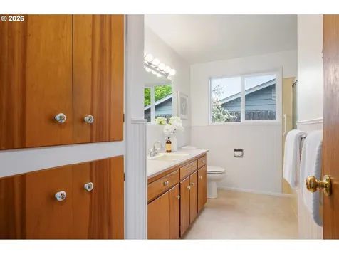 3970 Donald Street Eugene OR 97405