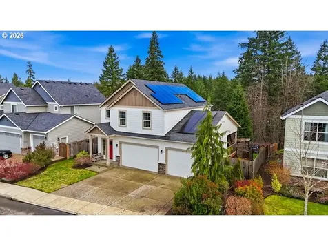 1560 NE Gardiner Drive Estacada OR 97023
