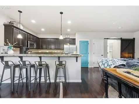 1560 NE Gardiner Drive Estacada OR 97023