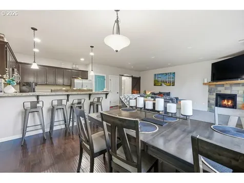 1560 NE Gardiner Drive Estacada OR 97023
