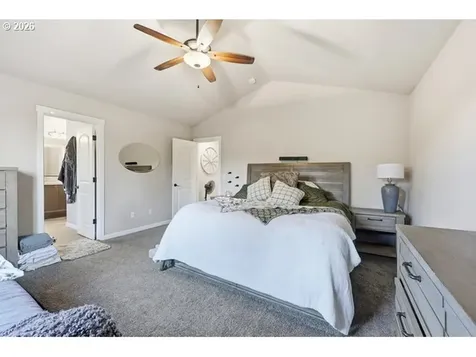 1560 NE Gardiner Drive Estacada OR 97023