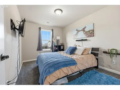 1560 NE Gardiner Drive Estacada OR 97023
