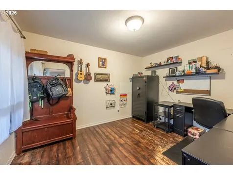 97030 Dodge Avenue Brookings OR 97415