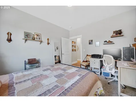 1194 SW Maple Street Dallas OR 97338