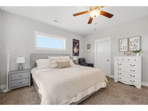 1194 SW Maple Street Dallas OR 97338