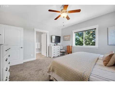 1194 SW Maple Street Dallas OR 97338