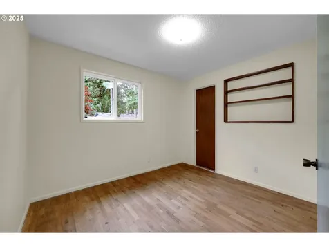 4574 Manzanita Street Eugene OR 97405