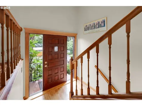 4574 Manzanita Street Eugene OR 97405