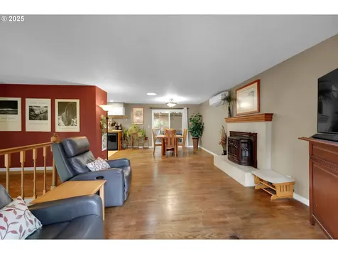 4574 Manzanita Street Eugene OR 97405