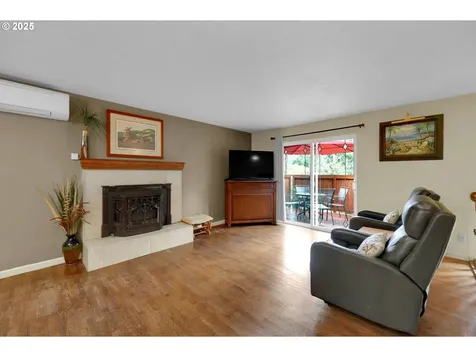 4574 Manzanita Street Eugene OR 97405