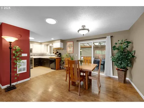 4574 Manzanita Street Eugene OR 97405