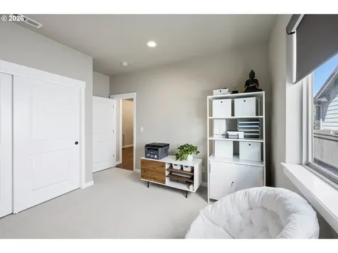 5474 SE 80th Avenue Hillsboro OR 97129