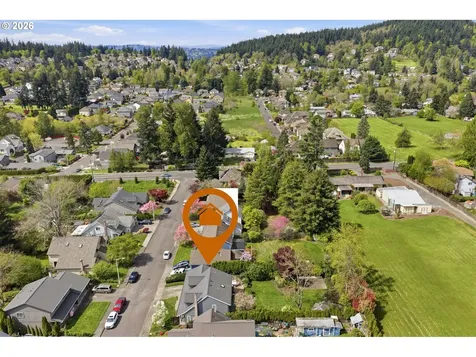 12323 SE Ashley Street Clackamas OR 97015