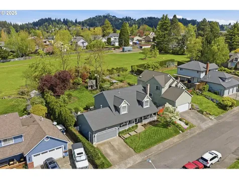 12323 SE Ashley Street Clackamas OR 97015