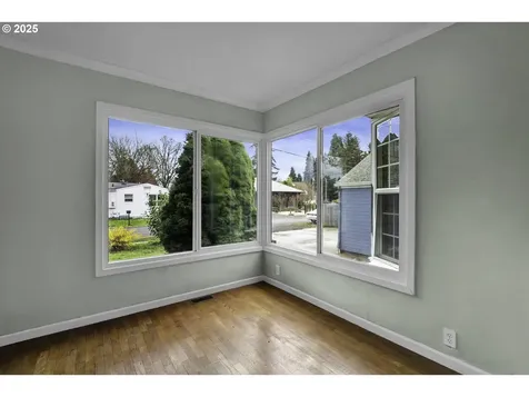 950 Park Avenue Eugene OR 97404