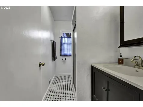 950 Park Avenue Eugene OR 97404