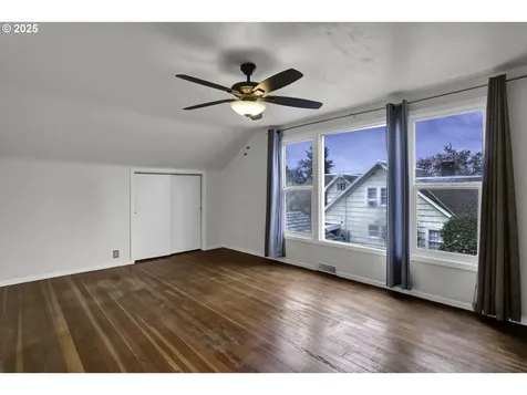 950 Park Avenue Eugene OR 97404