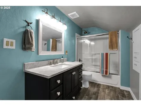 950 Park Avenue Eugene OR 97404