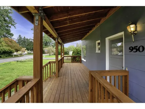 950 Park Avenue Eugene OR 97404