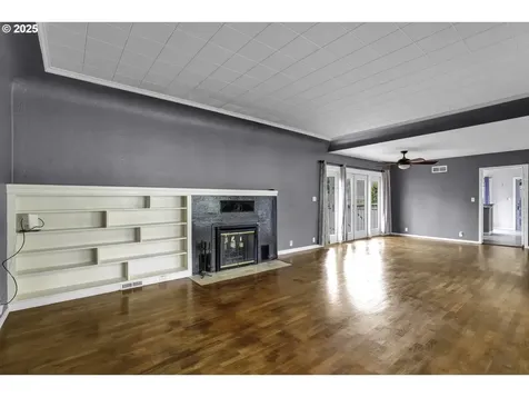 950 Park Avenue Eugene OR 97404
