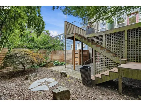 1805 NE Halsey Street Portland OR 97232