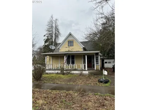 477 W Sherman Street Lebanon OR 97355