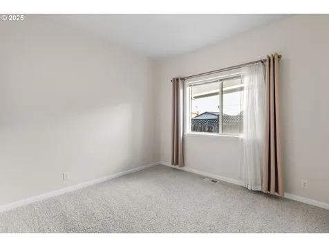 456 Naismith Boulevard Eugene OR 97404