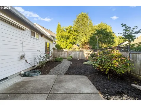 456 Naismith Boulevard Eugene OR 97404