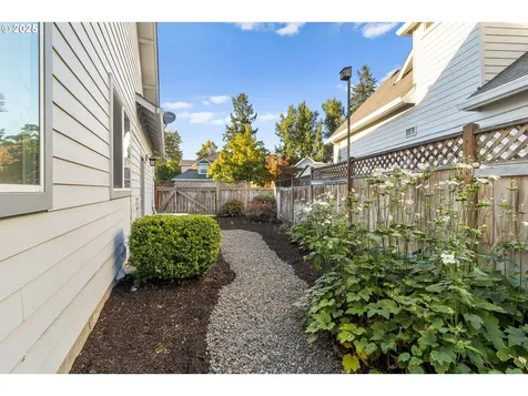 456 Naismith Boulevard Eugene OR 97404